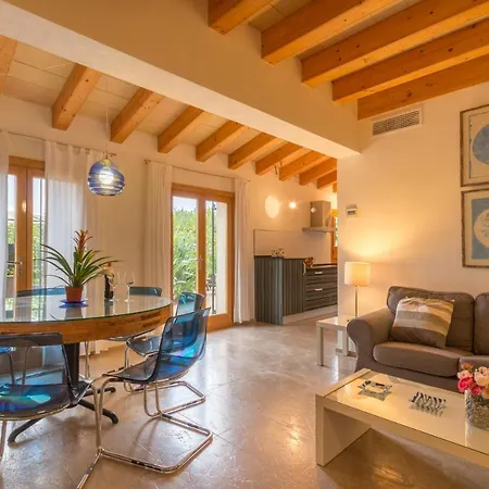 - 307189 Holiday home