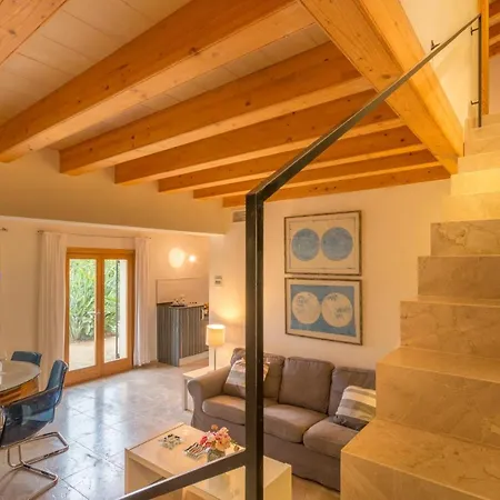 - 307189 Holiday home *